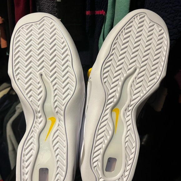 Supreme x Nike Air Bakins Deadstock NWT - Picture 9 of 11